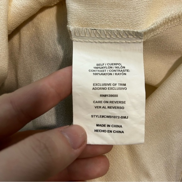 Coco + Jaimeson Button Down Long Sleeve Top - Picture 5 of 10